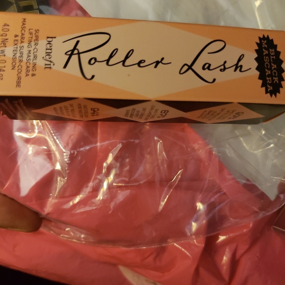 COPY - Roller Lash Benefit Super curling lifting mascara